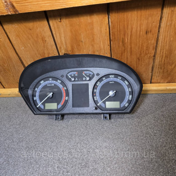 Панель приборів Skoda Fabia 1 (6Y0920881M)
