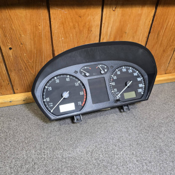 Панель приборів Skoda Fabia 1 (6Y0920860M)