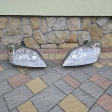 Купити Фары передние Ford Focus C-Max, Форд Фокус Ц-Макс 03-07r 3M5113006AH — магазин автозапчастин AutoDetal
