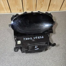 Купити Панель приборов Toyota Yaris Verso / Fun Cargo, Тойота Ярис Версо 99-05р. 838005C631 — магазин автозапчастин AutoDetal