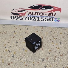 Купити 90464760 GM реле топливного насоса Opel Astra, Vectra, Zafira, Corsa, Combo, Meriva, Omega, Опель, Астра, Зафира, Корса, Комбо — магазин автозапчастин AvtoEU
