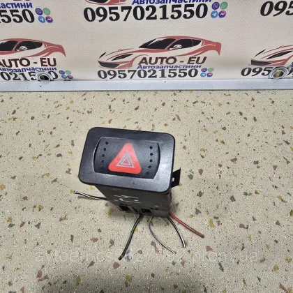 Купити Кнопка аварийки Volkswagen Golf 4, Bora, Фольксваген, Гольф 4, Бора 5 контактов 1J0953235 — магазин автозапчастин AutoDetal