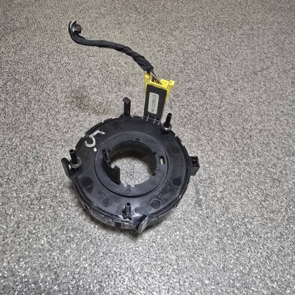 Купити Шлейф руля, подрулевой AIRBAG VAG Volkswagen, Skoda, Seat, Audi, Фольксваген, Ауди, Шкода, Сеат 1J0959653 — магазин автозапчастин AvtoEU