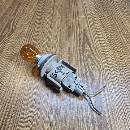 Купити Цоколь с лампочкой указателя поворота фары передней Renault Scenic 1,Рено Сценик 1 — магазин автозапчастин AutoDetal