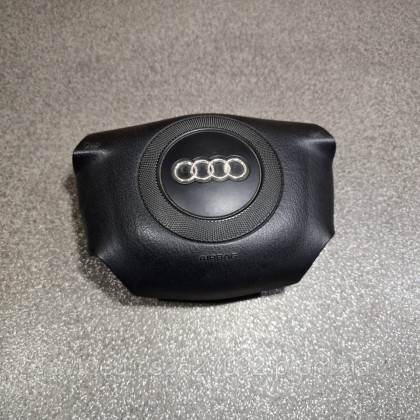 Купити Подушка безопасности руля, рулевого колеса Airbag Audi A4 (4B0880201AD) — магазин автозапчастин AvtoEU