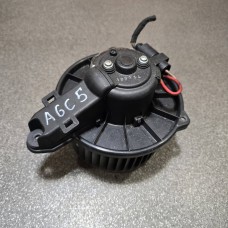 Купити Моторчик печки вентилятора Audi A6C5, Ауди А6С6 4B1820021B Bosch — магазин автозапчастин AvtoEU