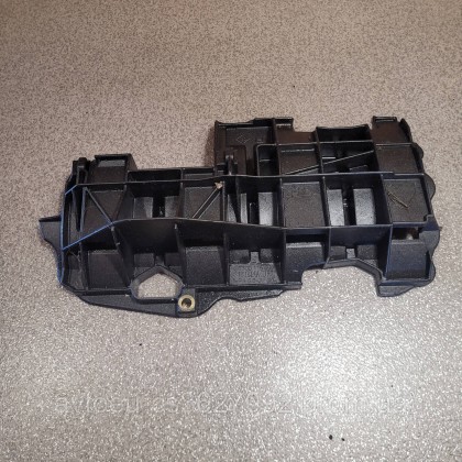 Купити Захист колінвала до 1.9cdi двигуна Renault Scenic 2,Laguna 2,Magene 2,Trafic, Vivaro (7700115568) — магазин автозапчастин AvtoEU