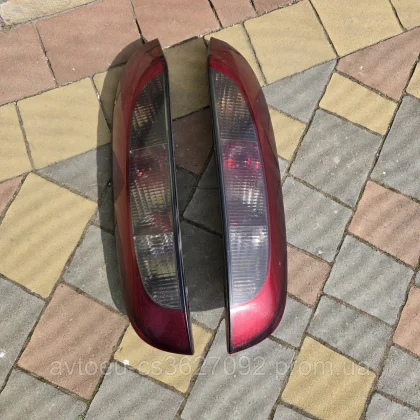 Купити Задние стоп-сигналы с платами Opel Corsa C, Опель Корса Ц 09114336 09114337 — магазин автозапчастин AutoDetal