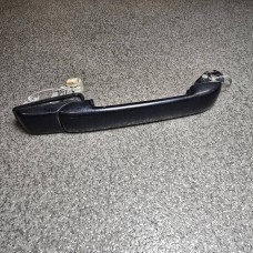 Купити Ручка двери внешняя Volkswagen Golf 3, Фольксваген Гольф 3 1H0837209 — магазин автозапчастин AvtoEU