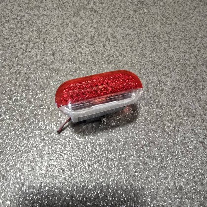 Купити Плафон подсветки дверей Volkswagen Golf 4, Bora, Passat 5, Audi A3, Skoda Octavia A5 1J0947411B — магазин автозапчастин AvtoEU