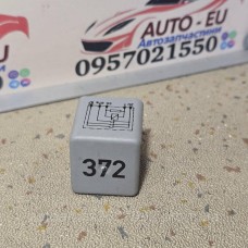 Купити Реле 372 топливного насоса VAG, Volkswagen, Seat, Audi, Skoda, Фольксваген, Ауди, Сеат, Шкода 4D0951253 — магазин автозапчастин AvtoEU