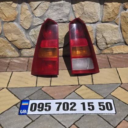 Купити Задние стоп-сигналы с платами для Ford Focus mk1, Ford Focus mk1 универсал — магазин автозапчастин AutoDetal