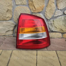 Купити Задний фонарь стоп с платой правый Opel Astra G, Опель Астра 2 ХЭЧБЕК 90521544 — магазин автозапчастин AutoDetal