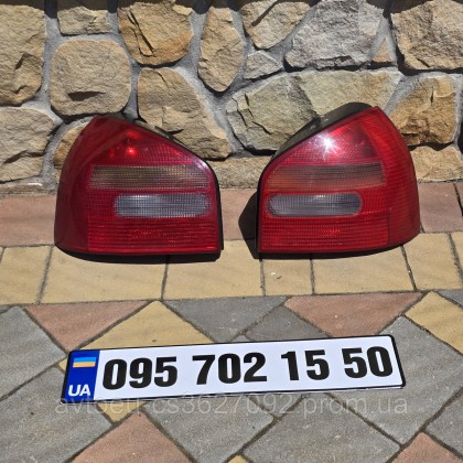 Купити Задние стоп-сигналы с платами для Audi A3 8L, Audi A3 8L0945095, 8L0945096 — магазин автозапчастин AvtoEU