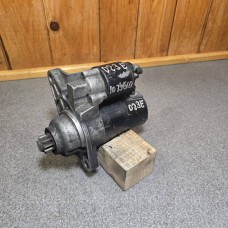 Купити Стартер 1.1 kw BOSCH 0001121016, 02T911023E на 1.2-1.4 бензин Volkswagen Polo IV, Seat Ibiza III, Skoda Fabia — магазин автозапчастин AvtoEU