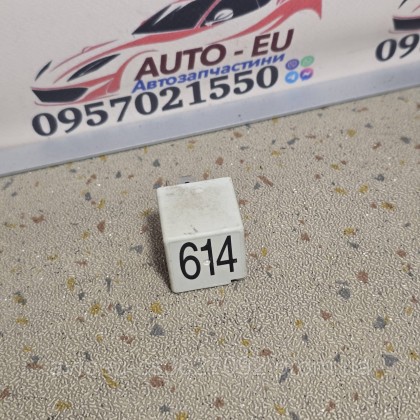Купити Реле 614 электро бензонасоса VAG Volkswagen, Skoda, Seat, Audi, Фольцваген, Ауди, Шаль, Сеат 8E0951253 — магазин автозапчастин AvtoEU