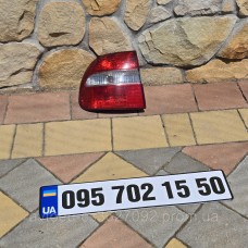 Купити Задний фонарь стоп с платой левый Volvo V40, Вольво В40 универсал 96-04р. — магазин автозапчастин AvtoEU