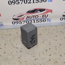Купити Реле дворников Daewoo Lanos, Nexia, Matiz, Nubira, Дево Ланос, Нубира, Матиз 96250544 — магазин автозапчастин AvtoEU
