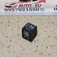 Купити Автомобильное реле 01422a G.Cartier 12 V 72296 — магазин автозапчастин AvtoEU