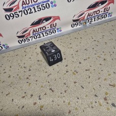 Купити Реле 430 компрессора VAG Volkswagen, Skoda, Seat, Audi, Фольксваген, Ауди, Шкода, Сеат 7M3959143 — магазин автозапчастин AvtoEU