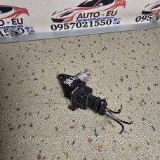 Купити Датчик положения распредвала 1.9cdi Renault Trafic, Scenic, Laguna, Vivaro, Primastar, Рено Трафик, Виваро Вольво 7700103486 — магазин автозапчастин AvtoEU