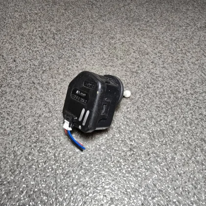 Купити Коректор фар VAG Volkswagen, Skoda, Seat, Audi, Фольксваген, Ауди, Шкода, Сеат 1J0941295C — магазин автозапчастин AutoDetal