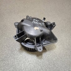 Купити Моторчик печки вентилятора Fiat Punto 2 (035533E) — магазин автозапчастин AvtoEU