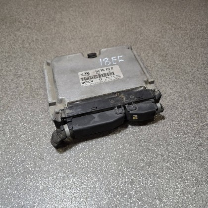 Купити Блок управления двигателем 2.0 Volkswagen, Skoda, Seat, Audi (06A906018EF) — магазин автозапчастин AvtoEU