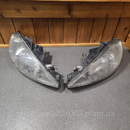 Купити Фары передние Peugeot 206 (9640559480 9640559580) — магазин автозапчастин AutoDetal
