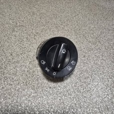 Купити Включатель света, Volkswagen Passat B6, Skoda, Seat 1K0941431 — магазин автозапчастин AvtoEU