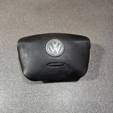 Купити Подушка безопасности руля, рулевого колеса Airbag Volkswagen Passat 5, Golf 4, Bora (3B0880201M) — магазин автозапчастин AvtoEU