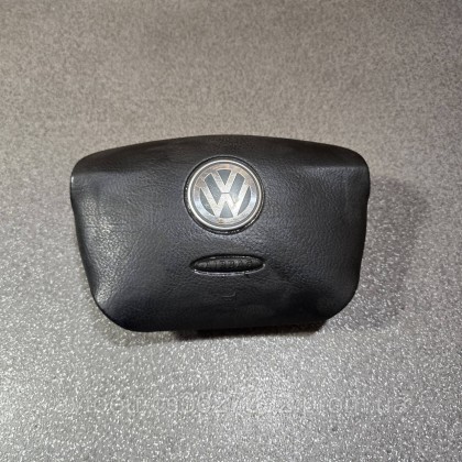 Купити Подушка безопасности руля, рулевого колеса Airbag Volkswagen Passat 5, Golf 4, Bora (3B0880201M) — магазин автозапчастин AvtoEU