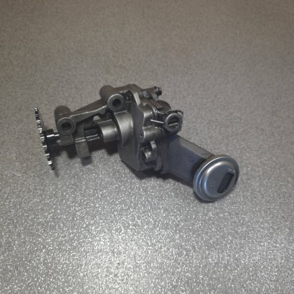 Купити Масляный насос к 1.9cdi F9 Renault Scenic 2,Magene 2,Laguna Trafic,Vivaro, Volvo, Primastar (8200400644) — магазин автозапчастин AvtoEU