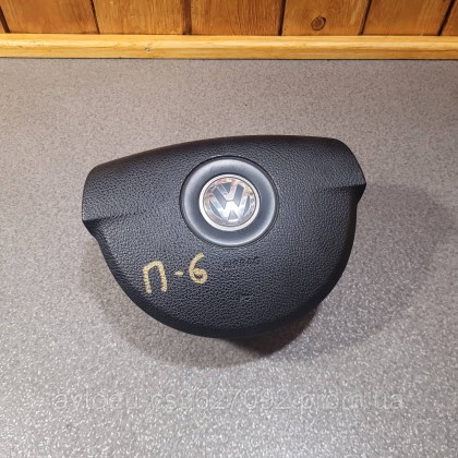 Купити Подушка безопасности водителя airbag VW Passat B6 3c0880201 — магазин автозапчастин AvtoEU