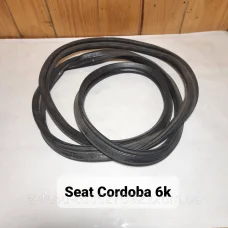Купити Ущільнювач багажника Seat Cordoba 6k — магазин автозапчастин AutoDetal