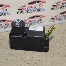 Купити Компрессор центрального замка VAG (Volkswagen, Audi, Фольксваген, Ауди) 1H0962257G Hella — магазин автозапчастин AvtoEU