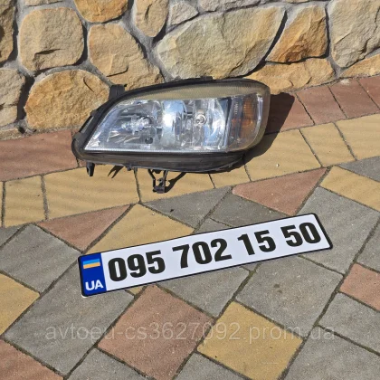 Купити Фара передняя левая Opel Zafira A, Опель Зафира А — магазин автозапчастин AutoDetal