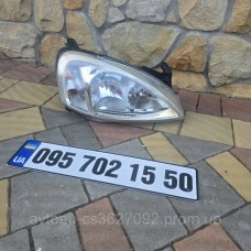 Купити Фара передняя правая Opel Corsa C, Combo C, Опель Корса Ц, Комбо Ц — магазин автозапчастин AvtoEU