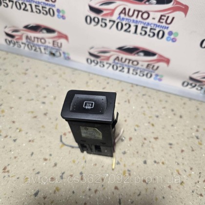 Купити Кнопка подогрева заднего стекла Volkswagen Golf 4, Bora, Фольксваген Гольф 4, Бора 1J0959621C — магазин автозапчастин AvtoEU