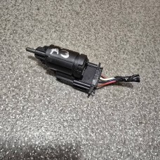 Купити Датчик включения стоп-сигнала VAG, Volkswagen, Seat, Audi, Skoda 1J0945511C — магазин автозапчастин AvtoEU