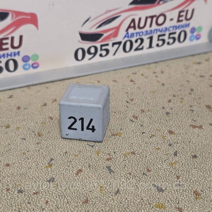 Купити Реле 214 вентилятора VAG Volkswagen, Audi, Skoda, Seat Фольцваген, Ауди, Шоп, Сеат 899512000 — магазин автозапчастин AvtoEU