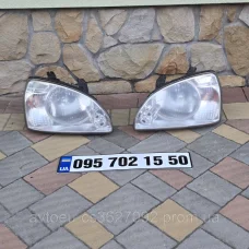 Купити Фары передние Kia Carens, Киа Каренс 06-12р. — магазин автозапчастин AvtoEU