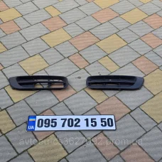 Купити Решетка, заглушка в бампер передний Skoda Fabia 2,Шкода Фабия 2 5J0807367 — магазин автозапчастин AvtoEU
