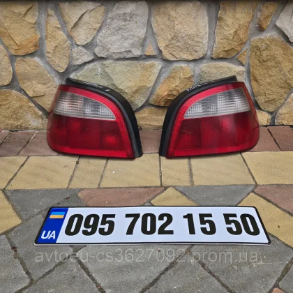 Купити Задние стоп-сигналы с платами Renault Megane 1, Renault Megane 1 7700428321 7700428320 — магазин автозапчастин AutoDetal