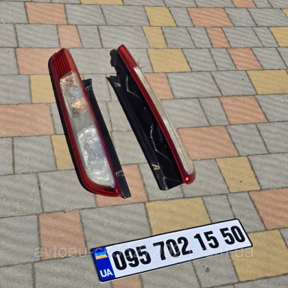 Купити Задние фонари стопы с платами Ford Focus 2,Форд Фокус 2 8-10р. RS102S102 хэтчбек — магазин автозапчастин AutoDetal